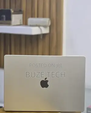 New Laptop Apple MacBook Pro 2021 M1 32GB Apple M1 Pro SSD 512GB