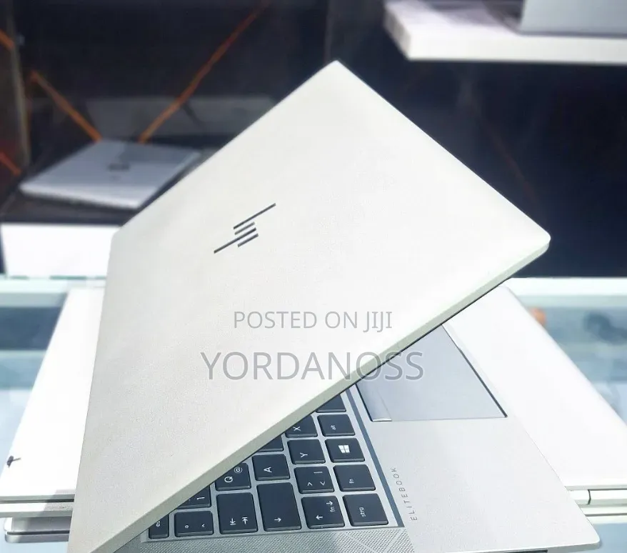 New Laptop HP EliteBook 840 G7 8GB Intel Core i5 SSD 512GB