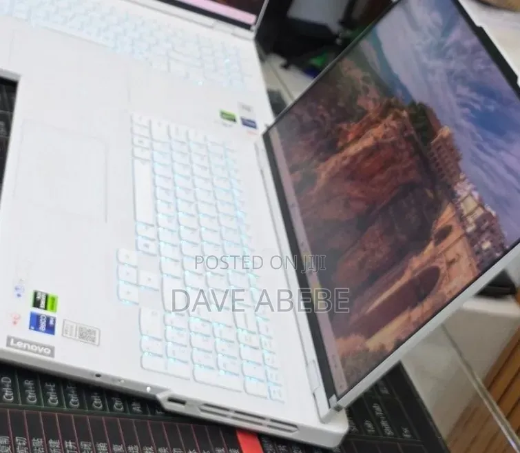 New Laptop Lenovo 16GB Intel Core i9 SSD 1T