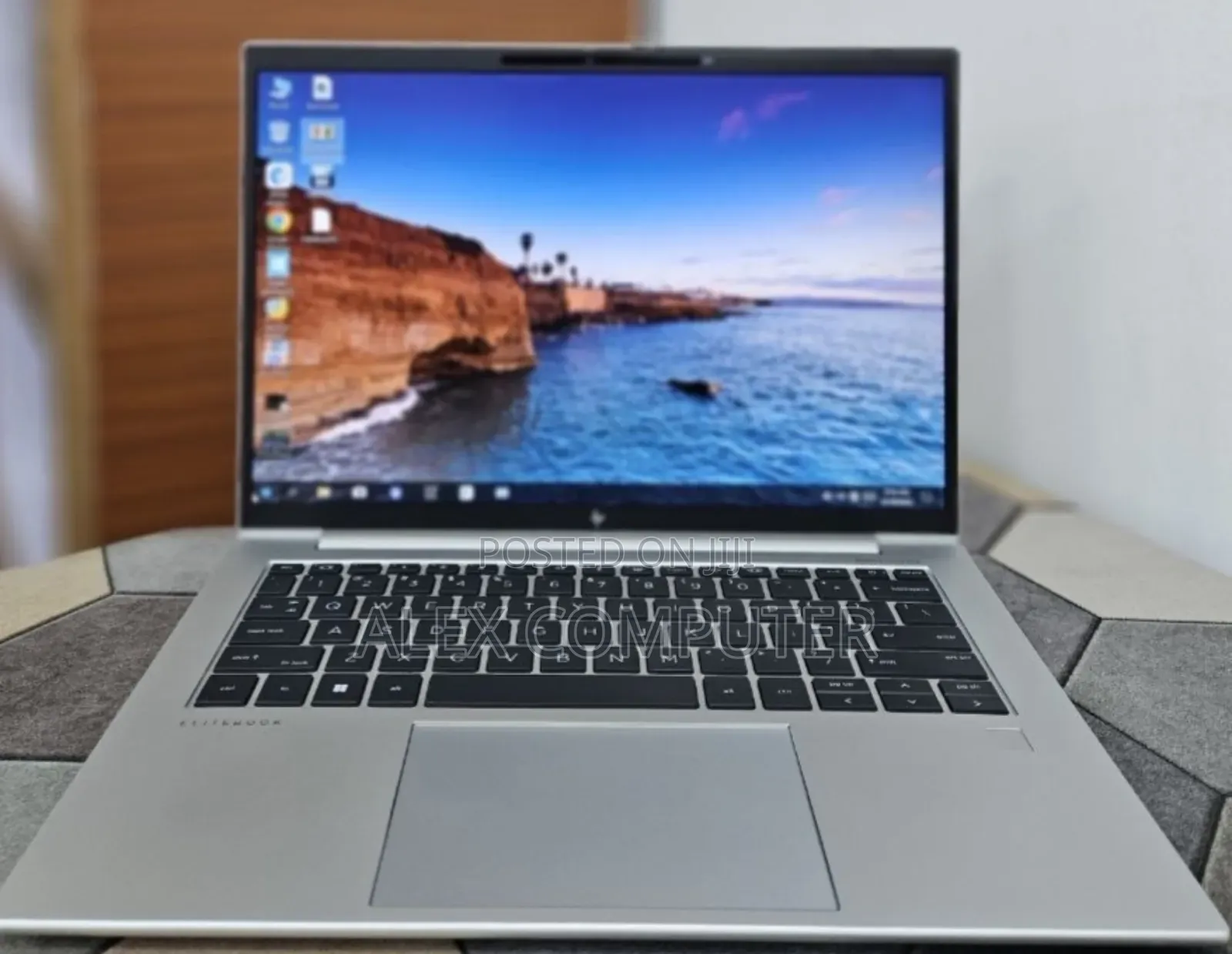 New Laptop HP EliteBook 845 G10 16GB AMD Ryzen 5 SSD 512GB