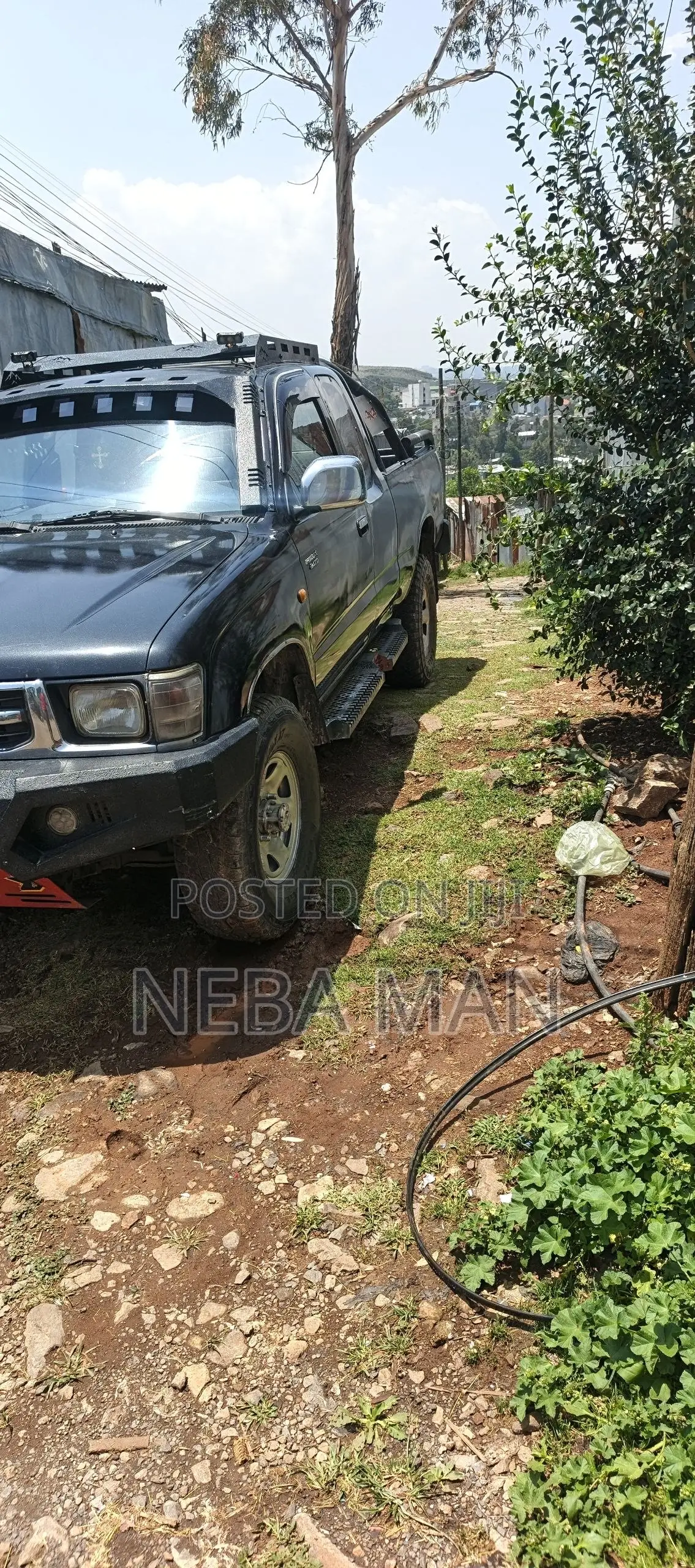 Toyota Hilux 2000 Green