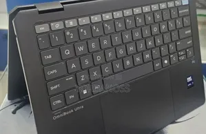 New Laptop HP OmniBook Ultra Flip 14" 16GB Intel Core Ultra 7 SSD 1T