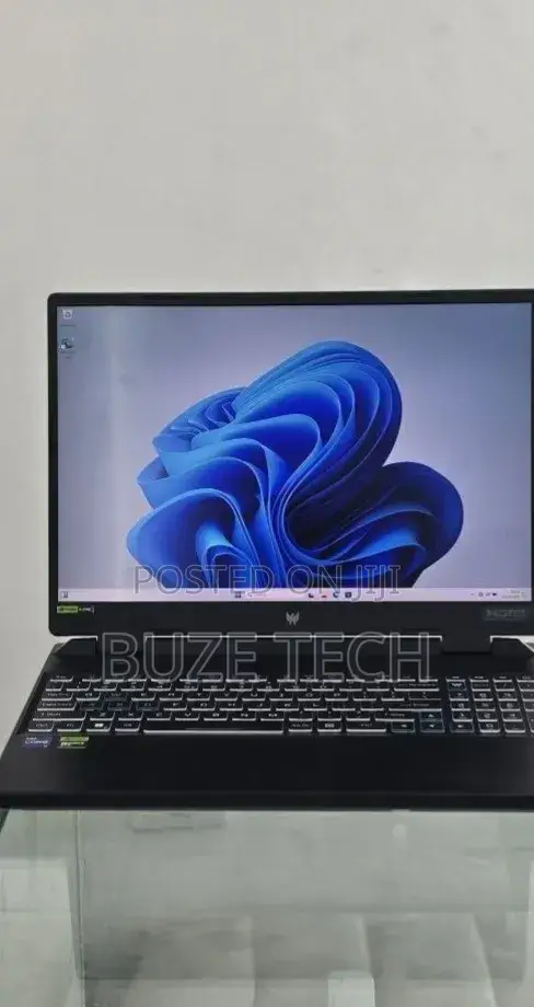 New Laptop Acer Predator Helios 300 16GB Intel Core i9 SSD 1T
