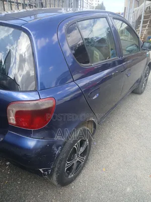 Toyota Vitz 2001 Blue