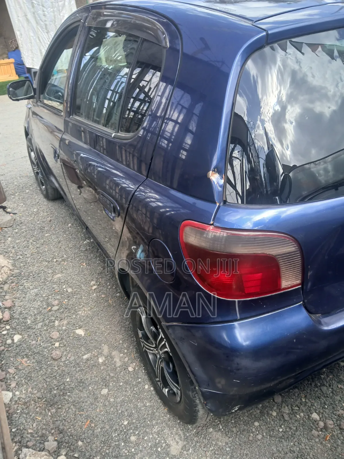 Toyota Vitz 2001 Blue