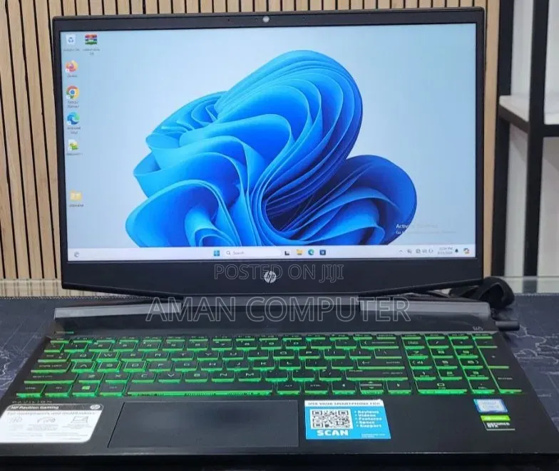 New Laptop HP Pavilion 15 16GB Intel Core i5 HDD 256GB