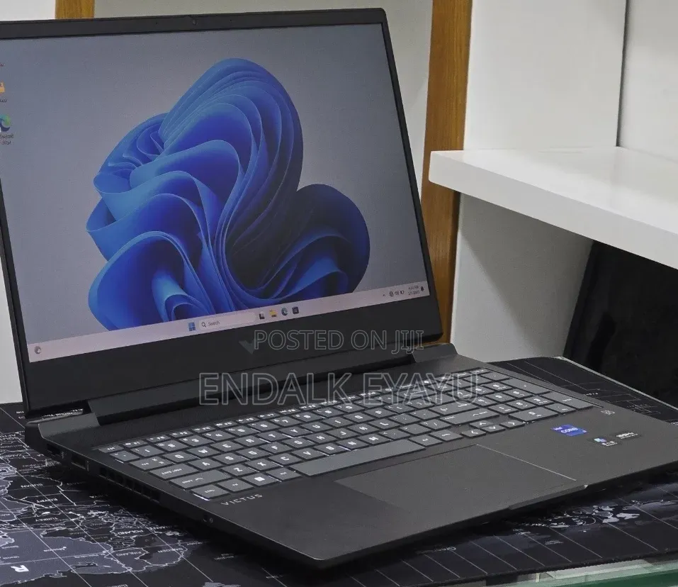 New Laptop HP Victus 16 16GB Intel Core i7 SSD 1T
