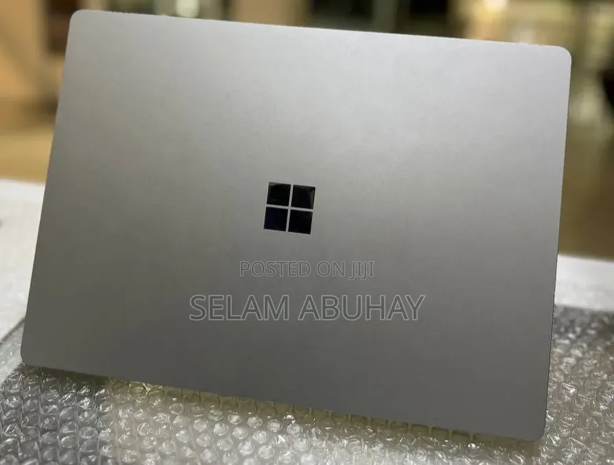 New Laptop Microsoft Surface Laptop 3 16GB Intel Core i7 SSD 256GB