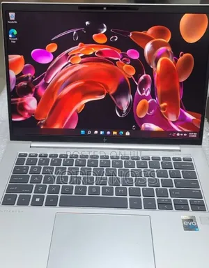 New Laptop HP EliteBook 840 G9 16GB Intel Core i7 SSD 512GB