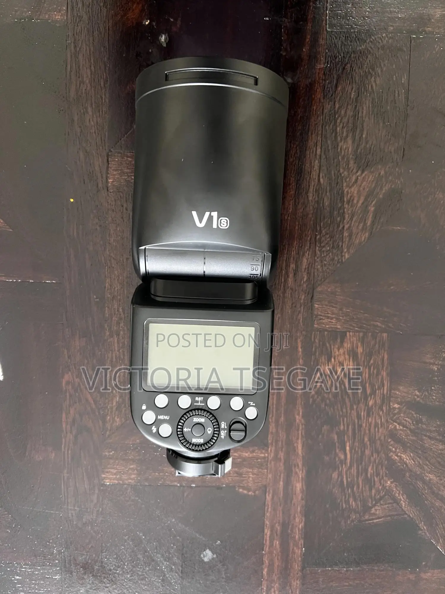 Godox V1 Speedlight