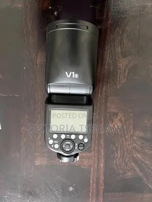 Godox V1 Speedlight