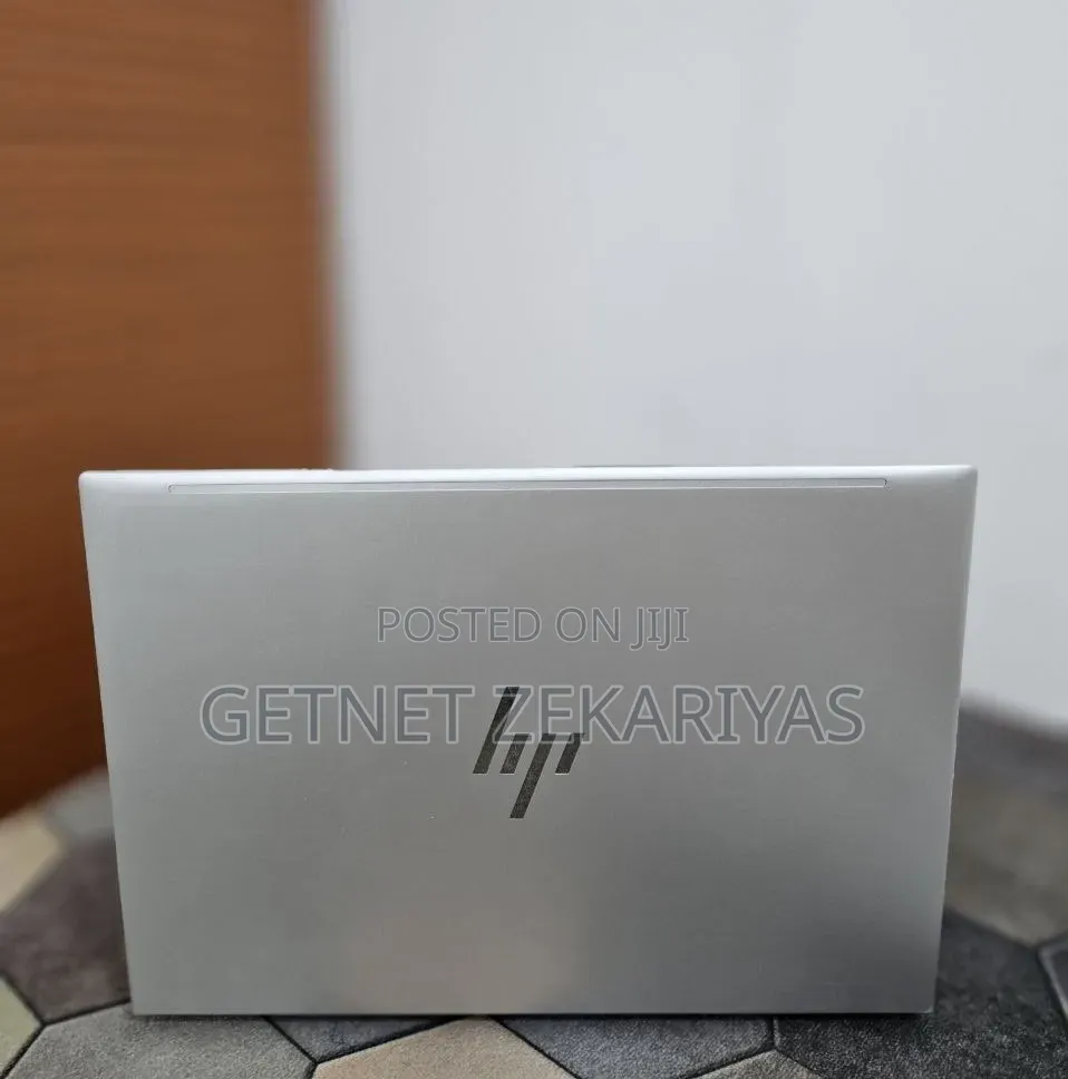 New Laptop HP EliteBook 845 G10 16GB AMD Ryzen 5 SSD 512GB