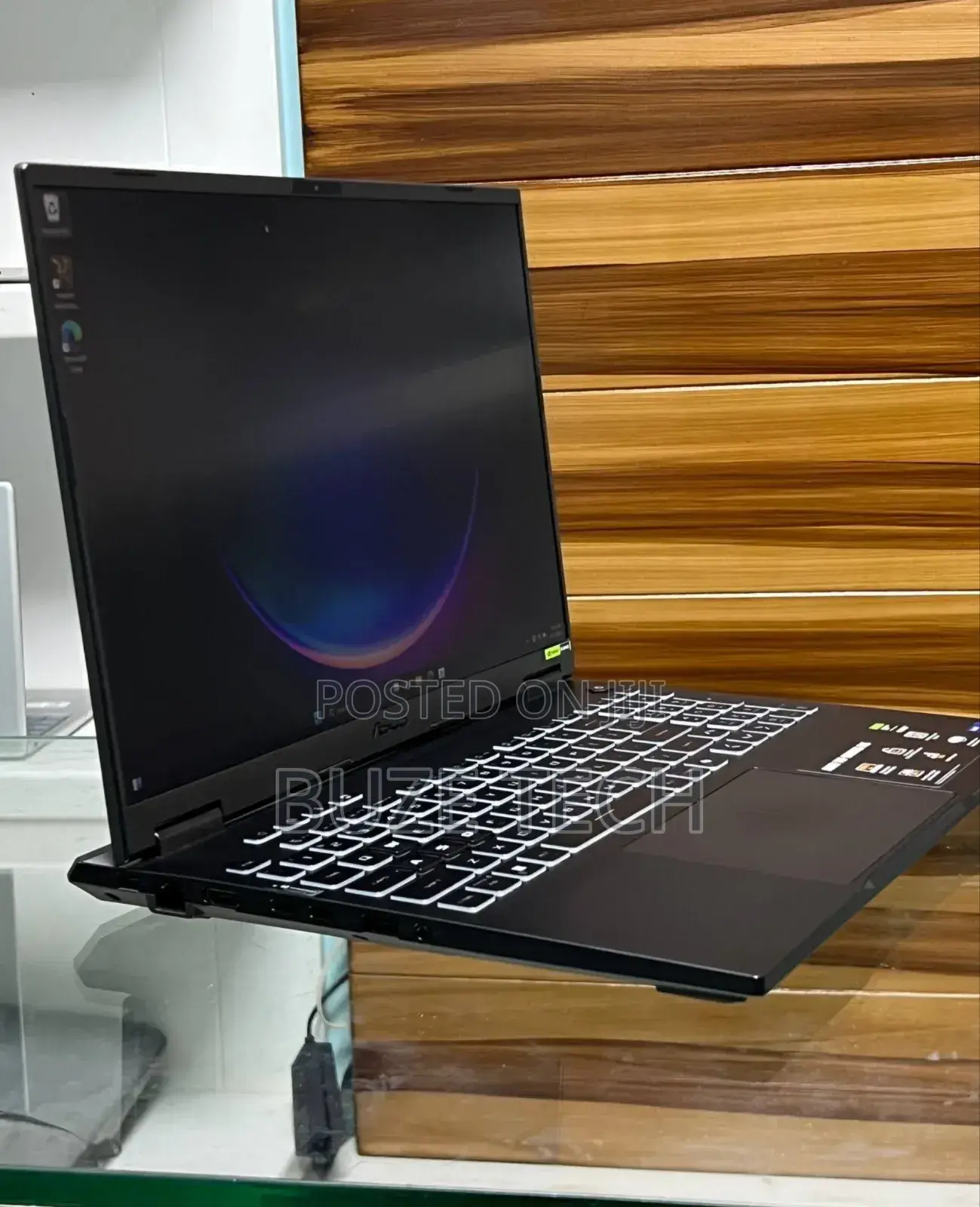 New Laptop Asus TUF Gaming F16 16GB Intel Core i7 SSD 1T