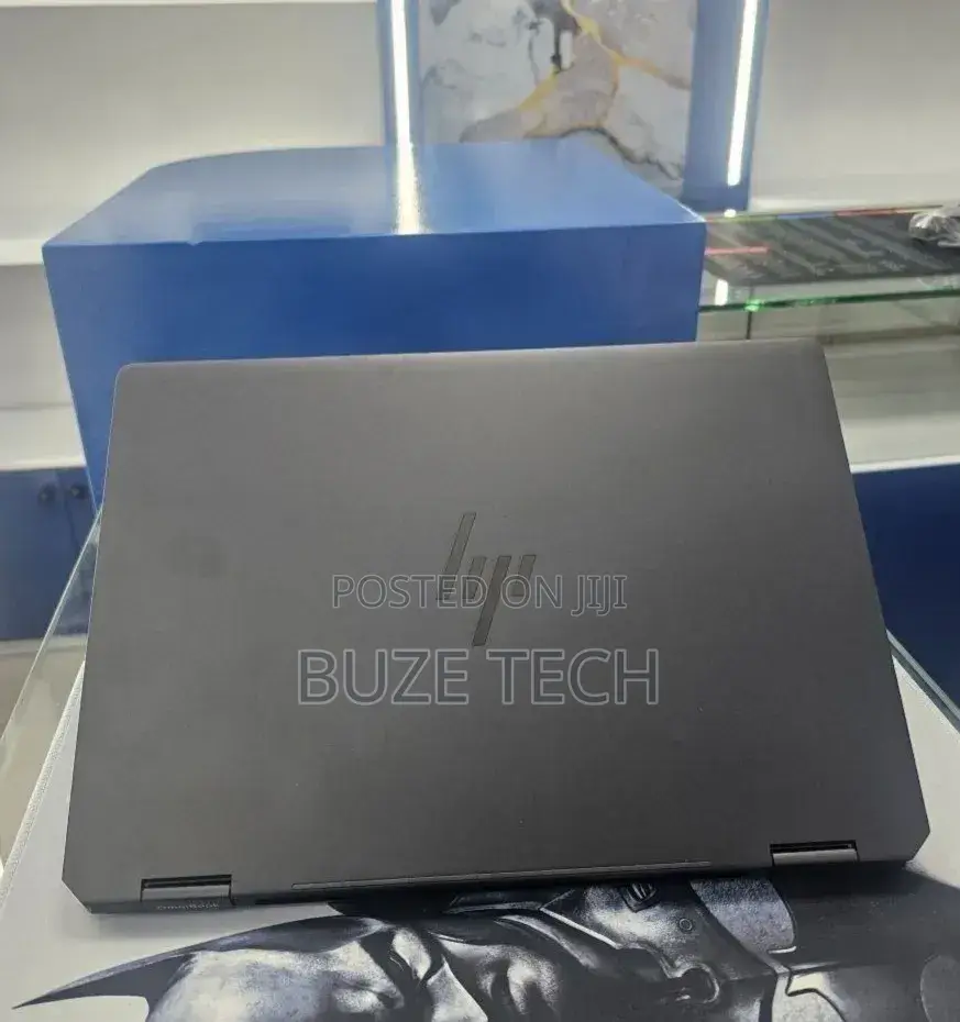 New Laptop HP OmniBook Ultra Flip 14" 16GB Intel Core Ultra 7 SSD 1T