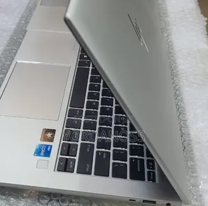New Laptop HP EliteBook 840 G9 16GB Intel Core i5 SSD 512GB