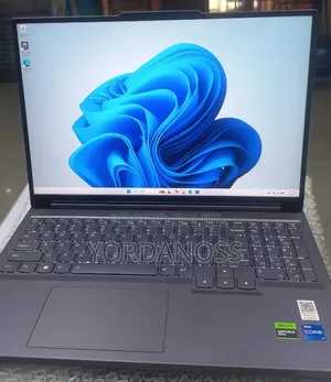 New Laptop Lenovo Legion 5 16GB Intel Core i7 SSD 1T