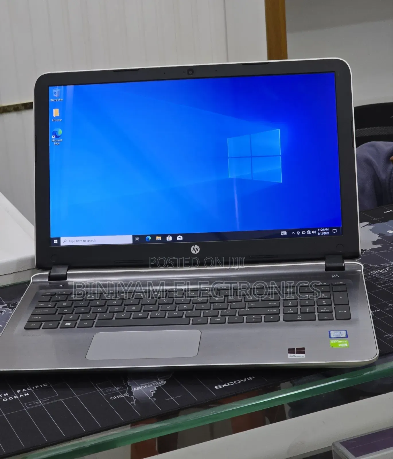 New Laptop HP Pavilion 15 8GB Intel Core i5 HDD 1T