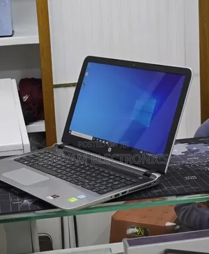 New Laptop HP Pavilion 15 8GB Intel Core i5 HDD 1T