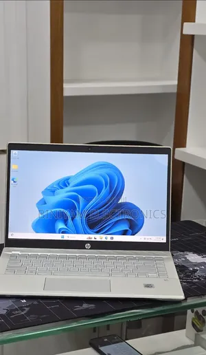 New Laptop HP Pavilion 14 16GB Intel Core i5 SSD 512GB