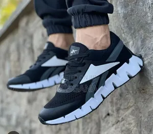 Reebok Zig Dynamica 2"Black/White"