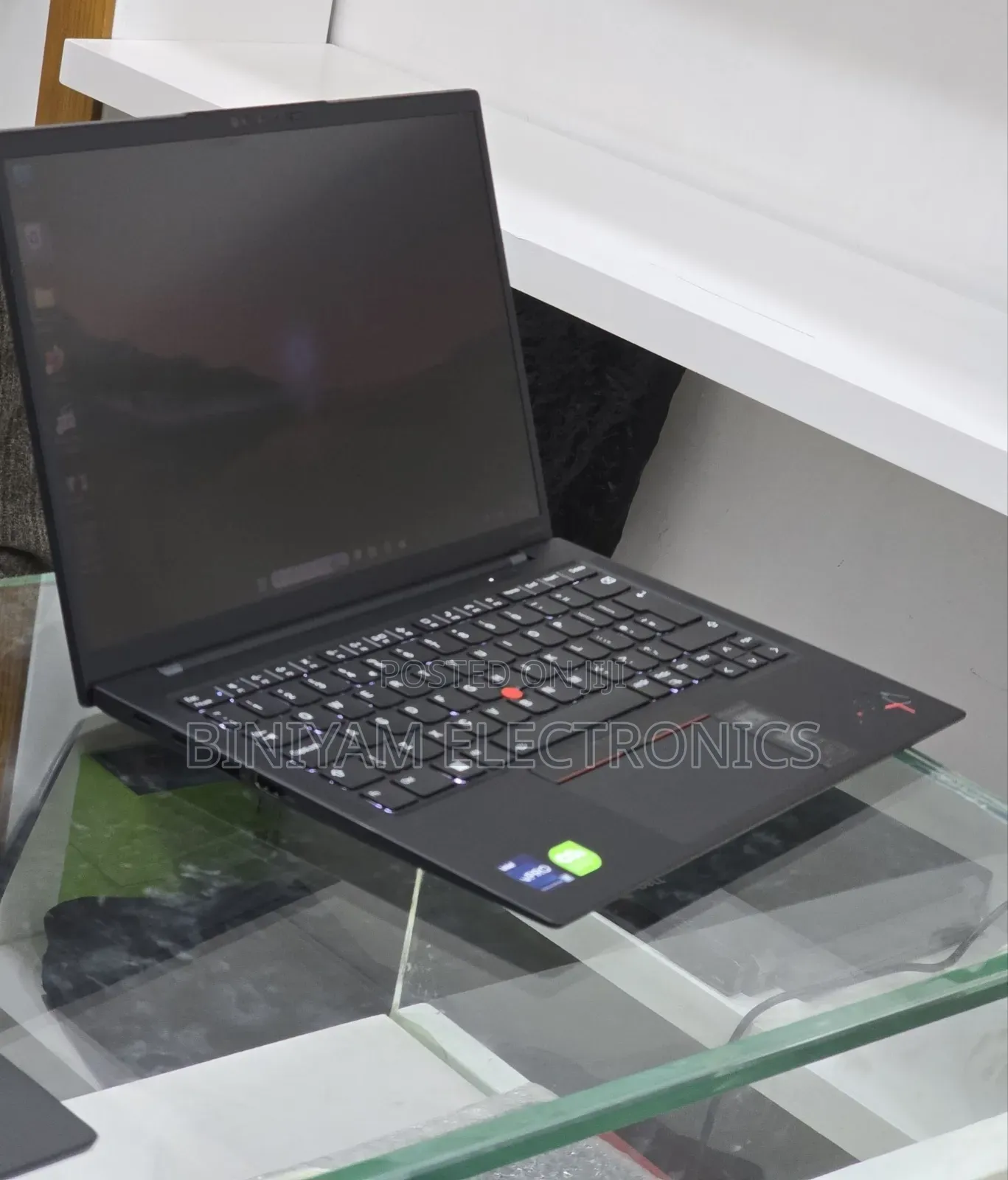 New Laptop Lenovo ThinkPad X1 Carbon 16GB Intel Core i7 SSD 512GB