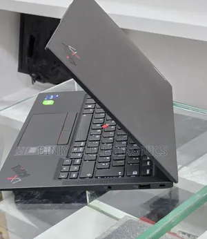 New Laptop Lenovo ThinkPad X1 Carbon 16GB Intel Core i7 SSD 512GB