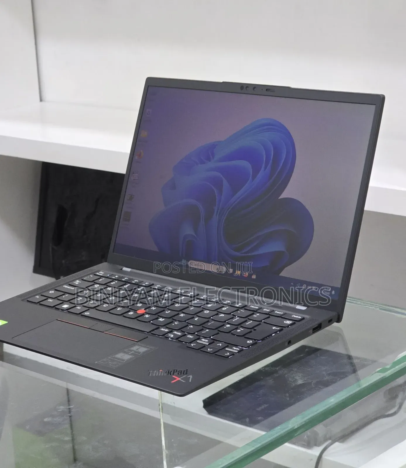 New Laptop Lenovo ThinkPad X1 Carbon 16GB Intel Core i7 SSD 512GB