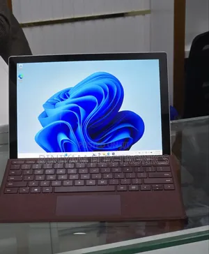 New Laptop Microsoft Surface Pro 6 8GB Intel Core i5 SSD 128GB