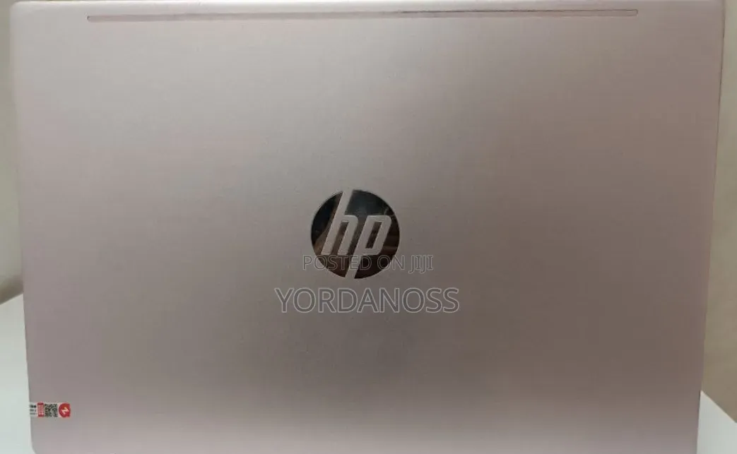 New Laptop HP Pavilion 10 8GB Intel Core i5 SSD 512GB