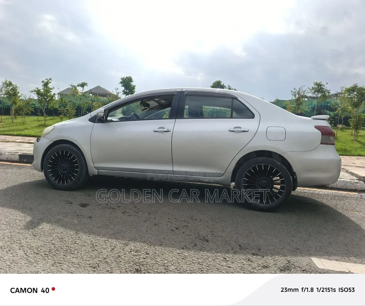 Toyota Yaris 2010 Silver