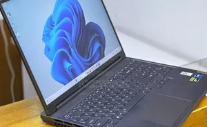 New Laptop Lenovo Legion 5 16GB Intel Core i7 SSD 512GB