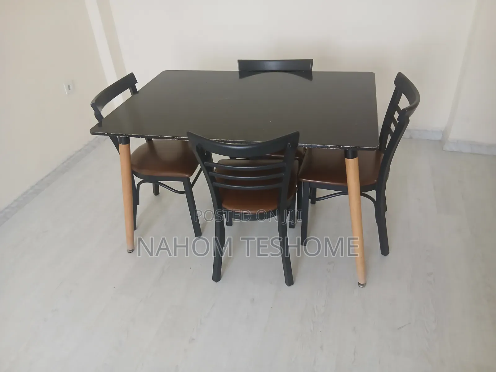 Dining Table With Chair