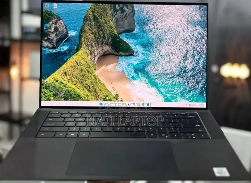 New Laptop Dell Precision 5550 16GB Intel Core i7 SSD 512GB