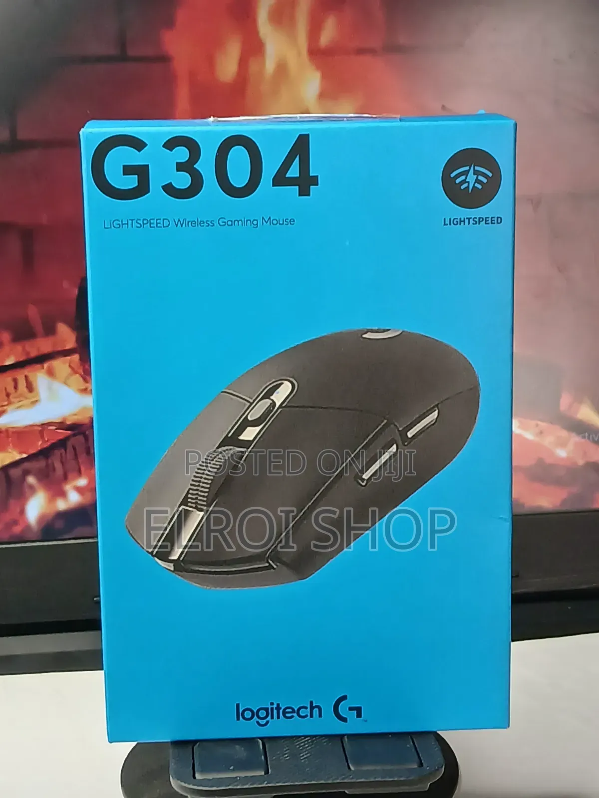 Logitech G304 Lightspeed Wireless Gaming Mouse