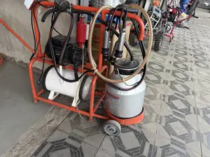Cow Milking Machine