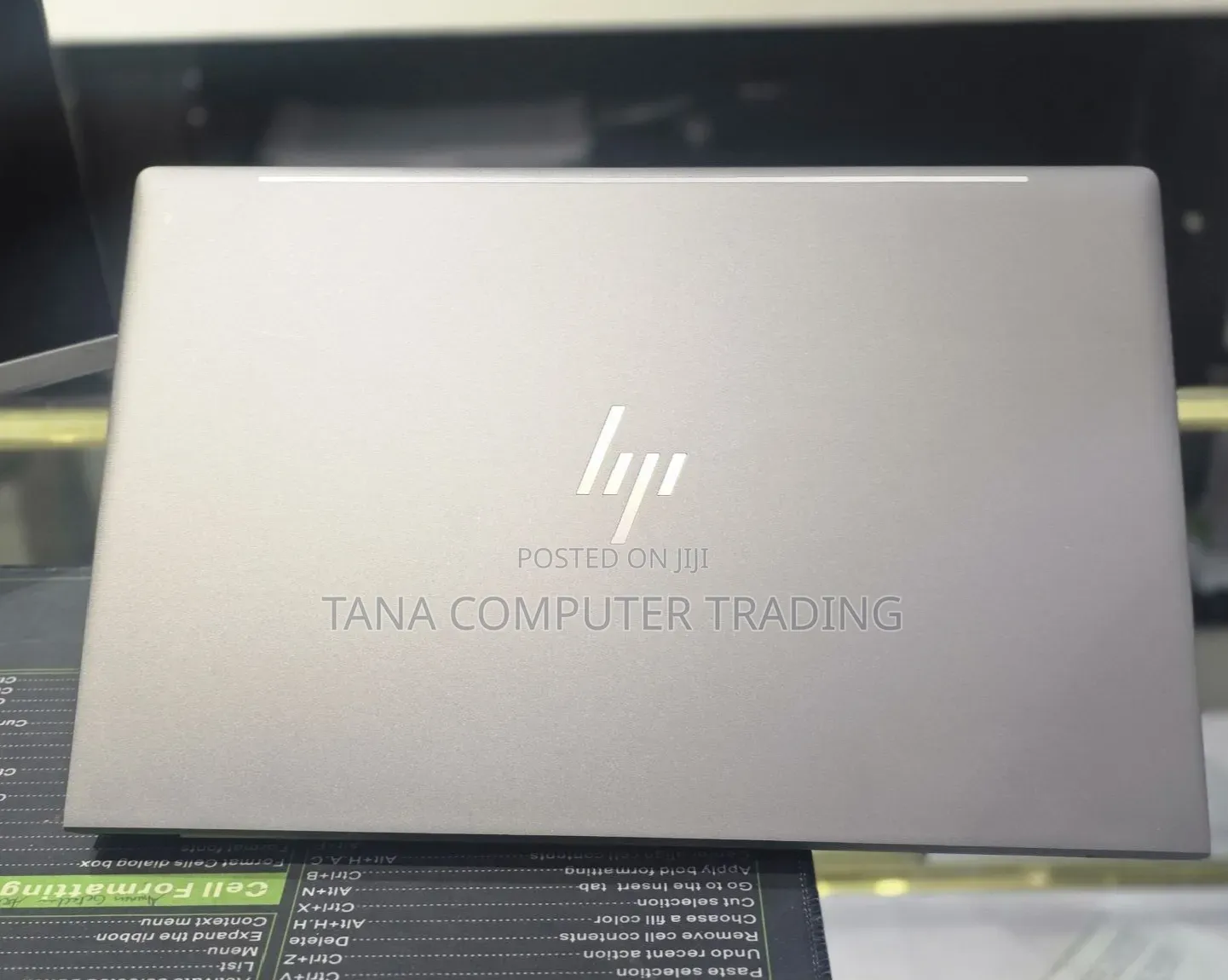 New Laptop HP ZBook Firefly 16 G10 16GB Intel Core i7 SSD 512GB