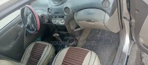 Toyota Platz 2003 Gray