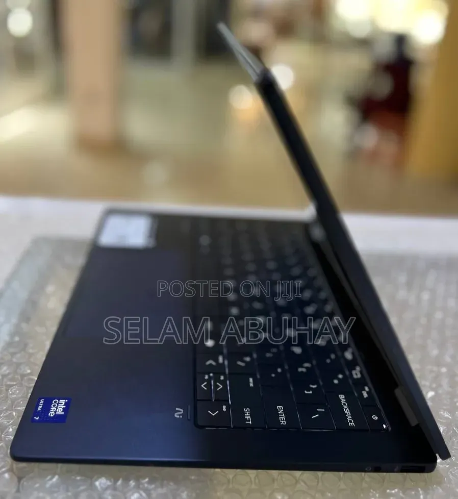 New Laptop HP OmniBook X Flip 14" 16GB Intel Core Ultra 7 SSD 1T