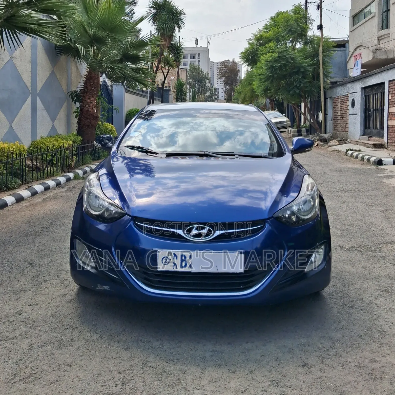Hyundai Avante 2014 Blue