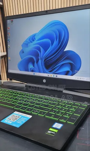 New Laptop HP Pavilion Power 15 16GB Intel Core i5 SSD 256GB