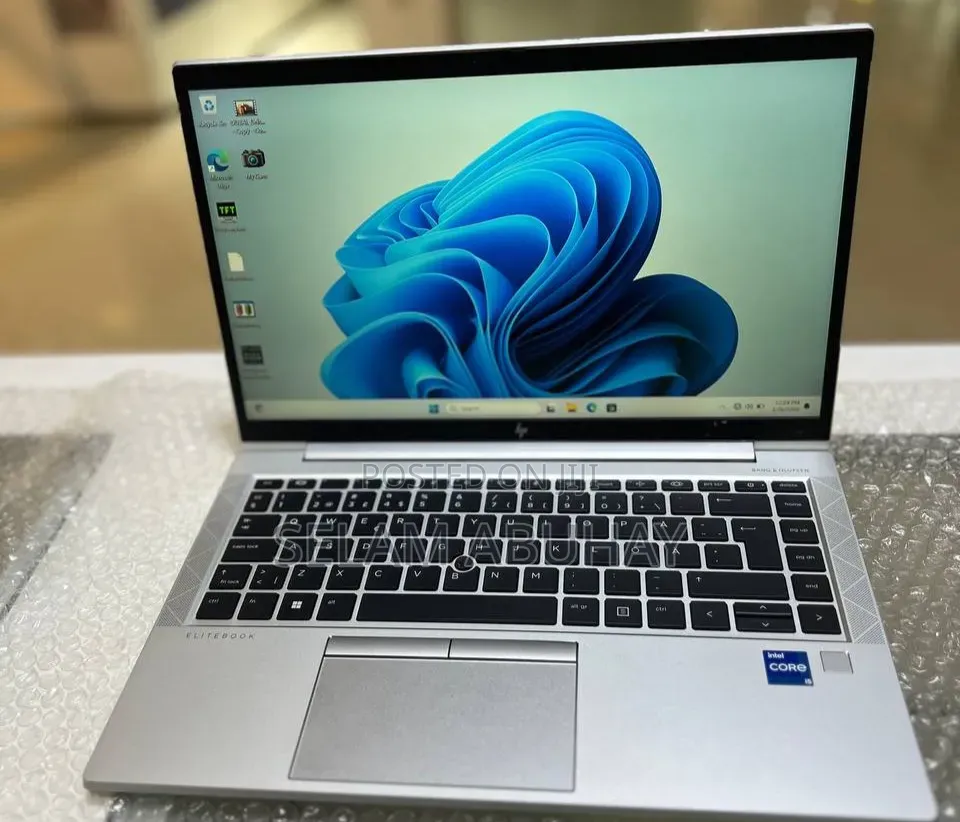 New Laptop HP EliteBook 840 G8 16GB Intel Core i5 SSD 512GB