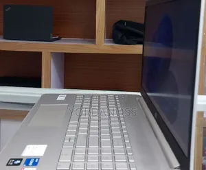 New Laptop HP Stream Notebook 8GB Intel Core i5 SSD 512GB