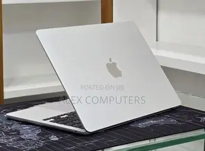 New Laptop Apple MacBook Air 2020 M1 16GB Apple M1 SSD 512GB