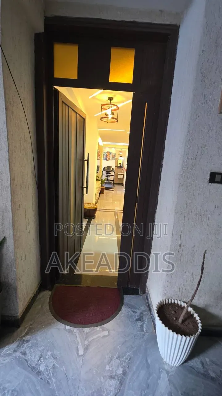 Furnished 3bdrm Condo in ገርጂ, Bole for sale