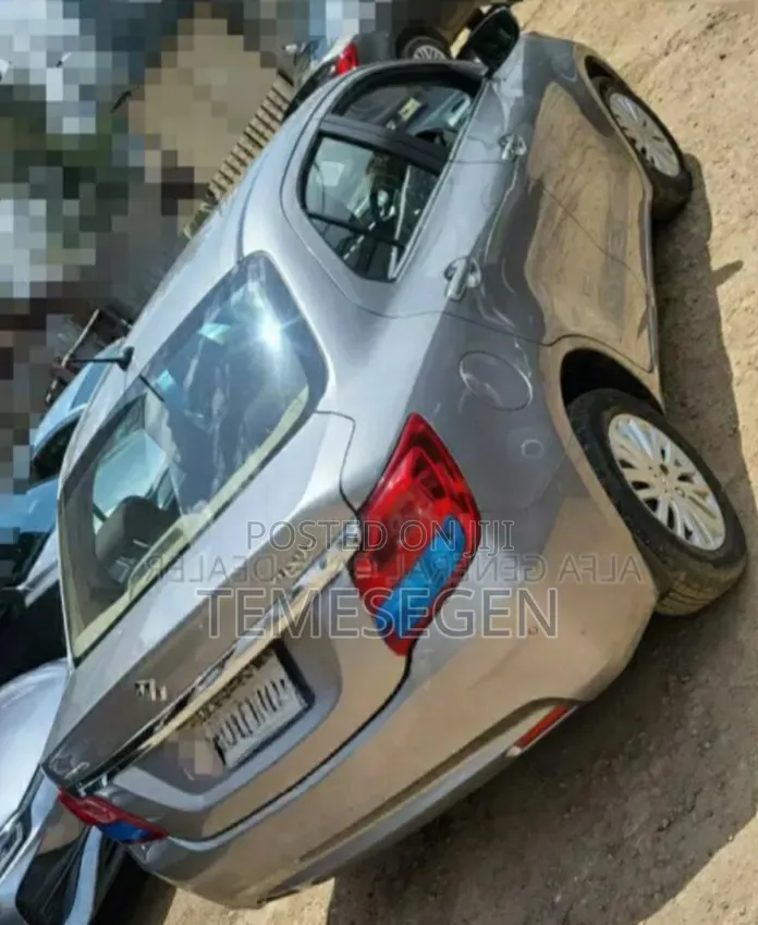 Suzuki Dzire 2021 Silver