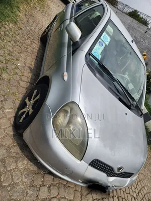 Toyota Vitz 1.0 FWD 5dr 2001 Silver