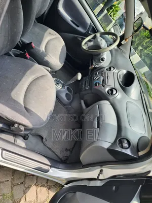 Toyota Vitz 1.0 FWD 5dr 2001 Silver