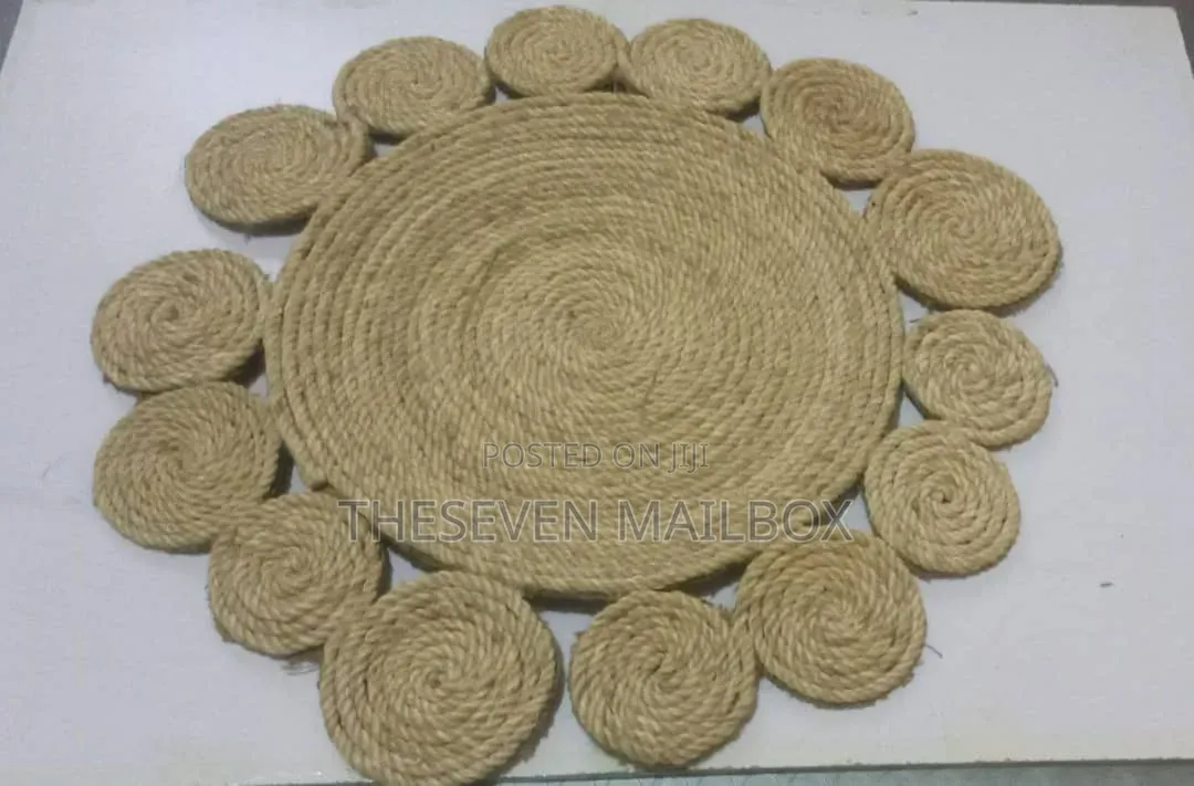 Dinning Table Mat Wall Decore