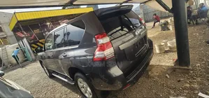Toyota Land Cruiser Prado 2015 Gray
