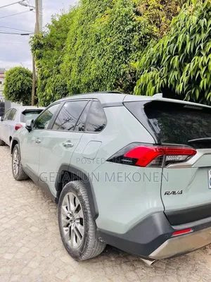 Toyota RAV4 2024